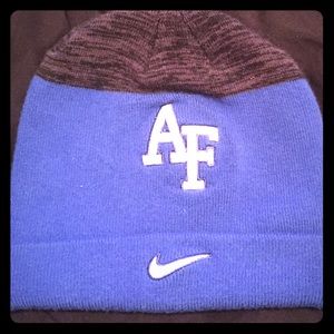 I AM SELLING MY BLUE AIR FORCE BEANIE!!